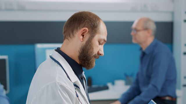 Šta je perianalna fistula i kako se leči?