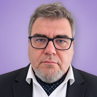 Dr Igor Nikolić