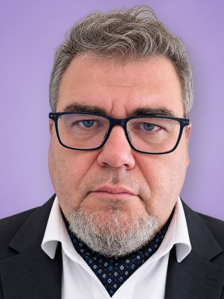 Dr Igor Nikolić
